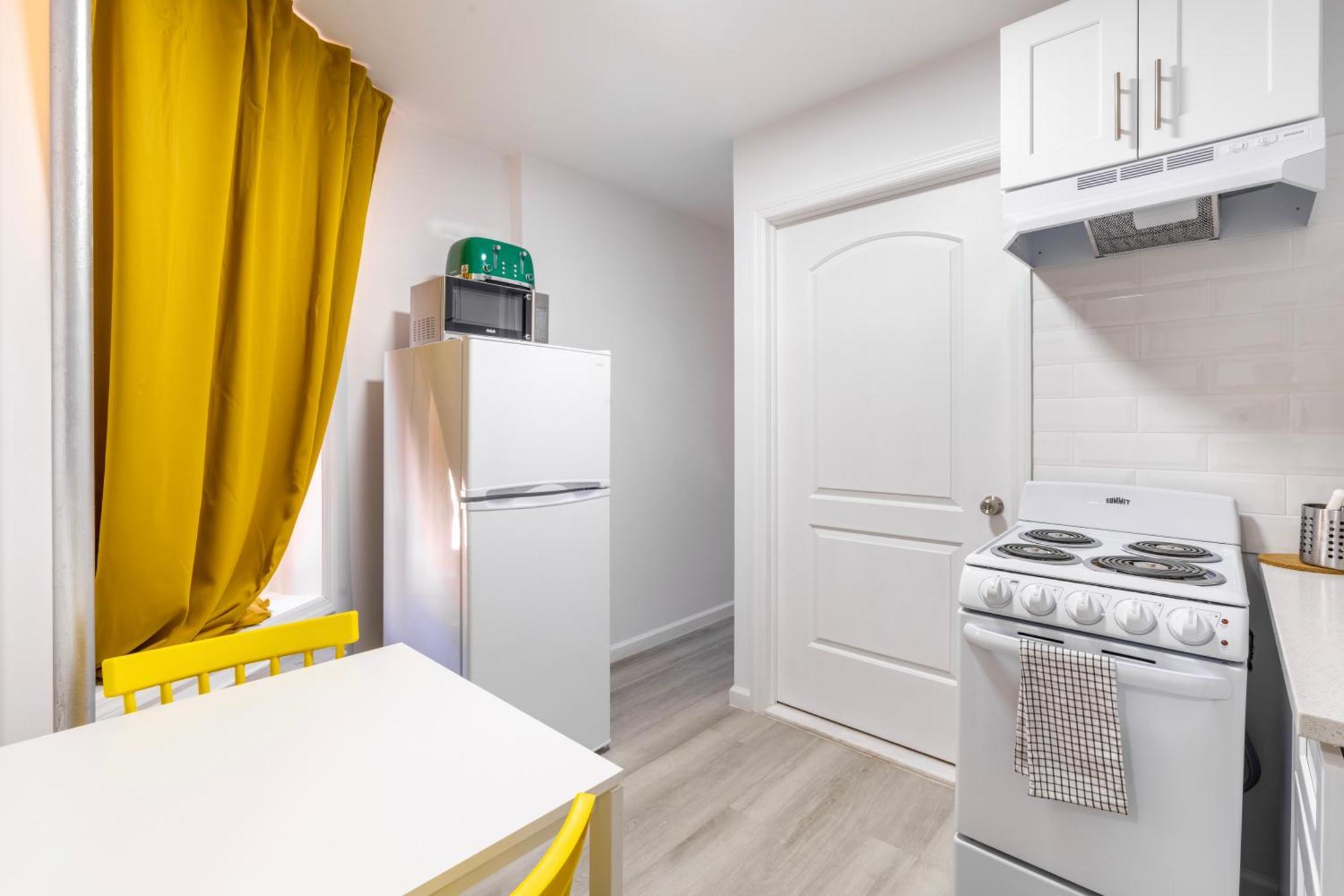 Homelike Suites In The Heart Of China Town Нью-Йорк Екстер'єр фото